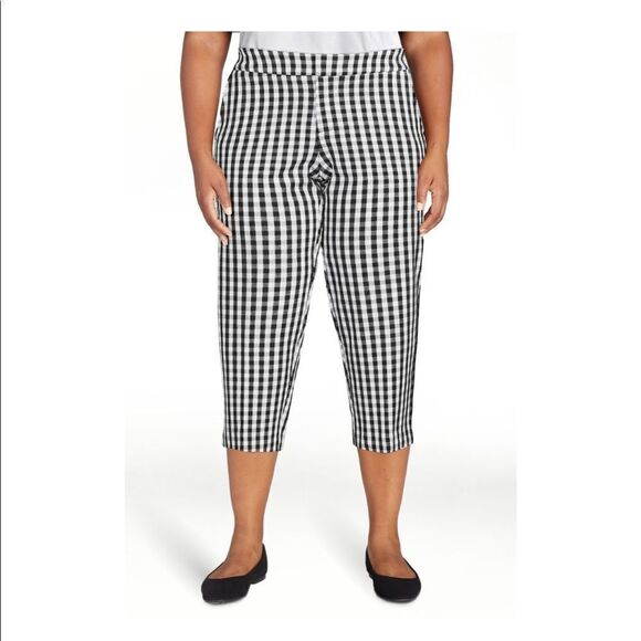 Womens 4 Way Stretch Mid-Rise Woven Gingham Capri Pants - Picture 5 of 6